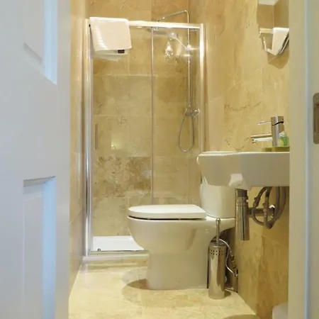Devon View House Oda ve Kahvaltı 4*