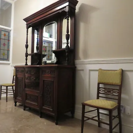 Devon View House לינה וארוחת בוקר 4*