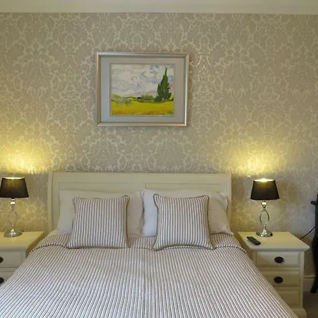 Oda ve Kahvaltı Devon View House 4*