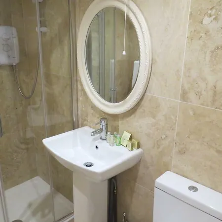 Devon View House 4*