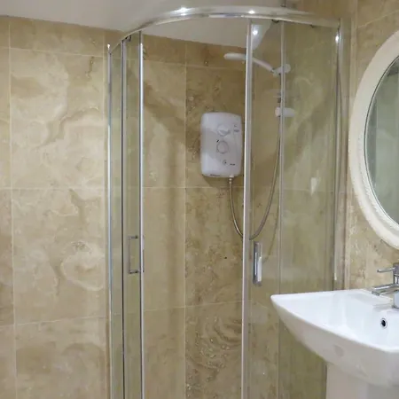 Devon View House 4*