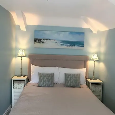 Devon View House 4* Youghal