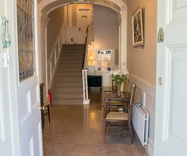 Devon View House Nocleg ze śniadaniem 4*