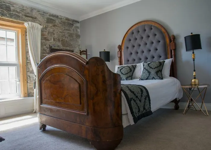 Devon View House 4* יוגאל