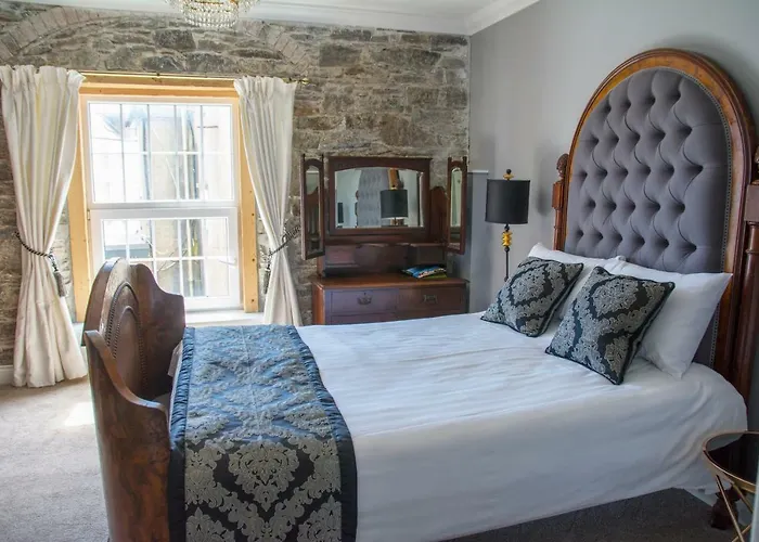 Devon View House 4* יוגאל