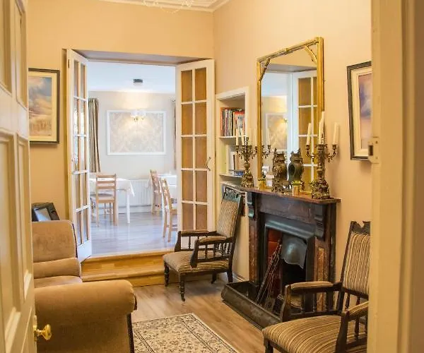 Devon View House יוגאל